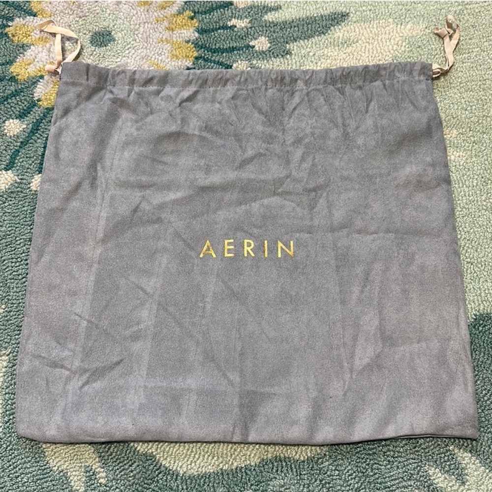 16x15” Aerin Dust Bag